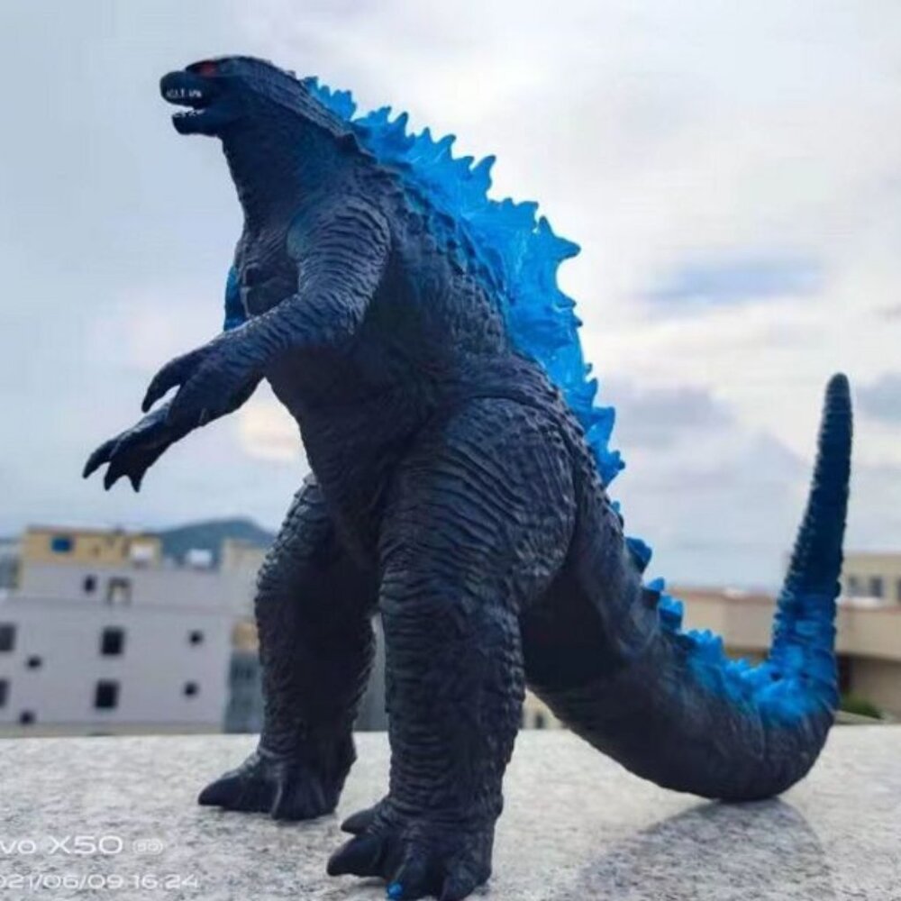 Godzilla Figures - Picture 3 of 6